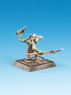 Freebooter's Fate Velero und Matrose #2 (Goblin-Piraten) – unbemalte Tabletop-Miniaturen aus Metall (Ansicht 5)