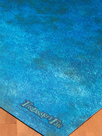 Freebooter's Fate Spielmatte Ozean – rutschfeste Tabletop-Spielmatte (90×90 cm)
